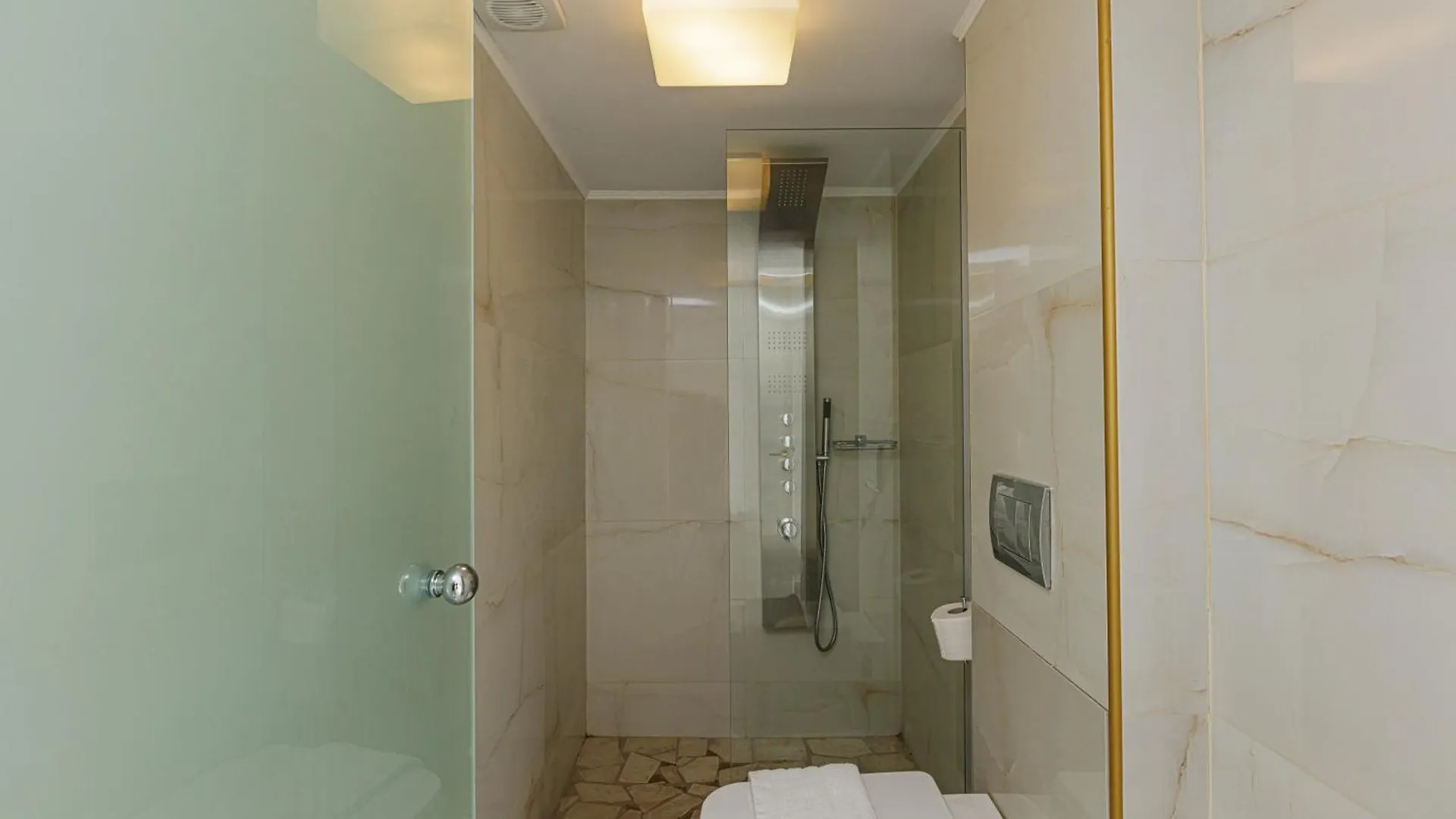 Cristal Villa Marathi 0*, Marathi (Crete) Greece
