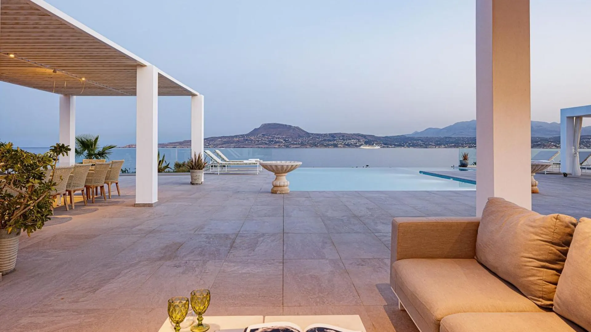 Cristal Villa Marathi Greece