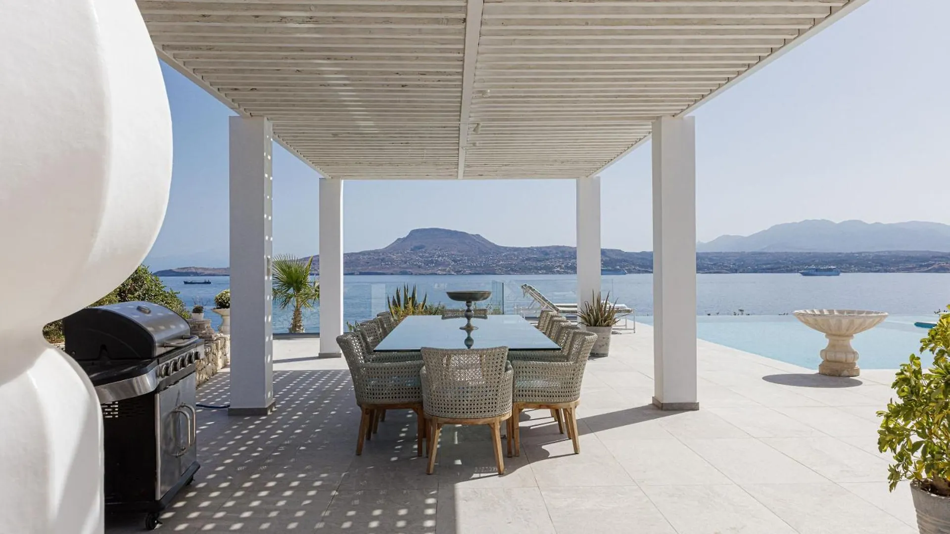 Cristal Villa Marathi Greece