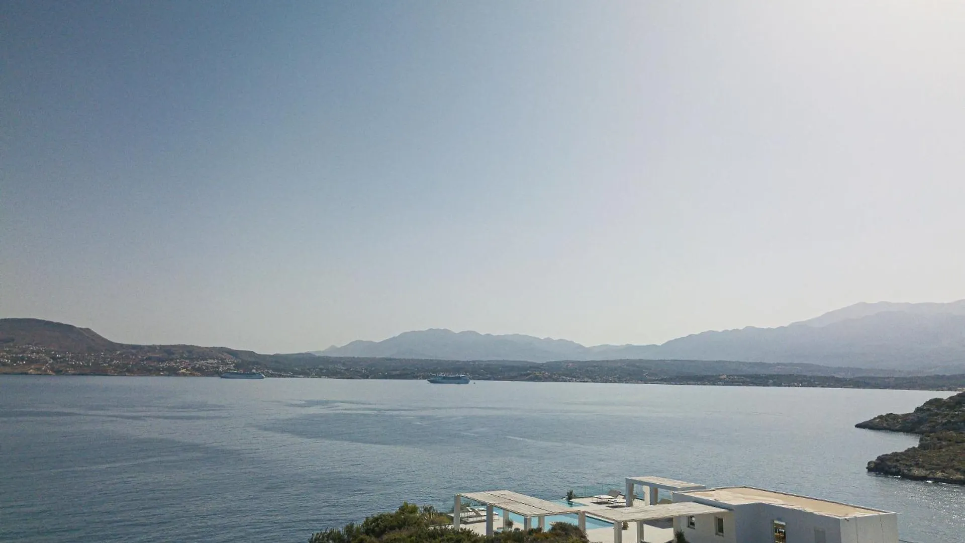 Cristal Villa Marathi Greece